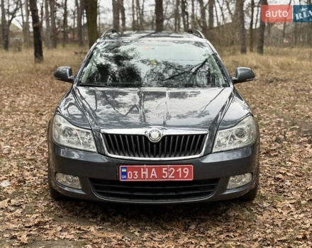 Серый Шкода Октавия, объемом двигателя 1.8 л и пробегом 220 тыс. км за 8200 $, фото 3 на Automoto.ua
