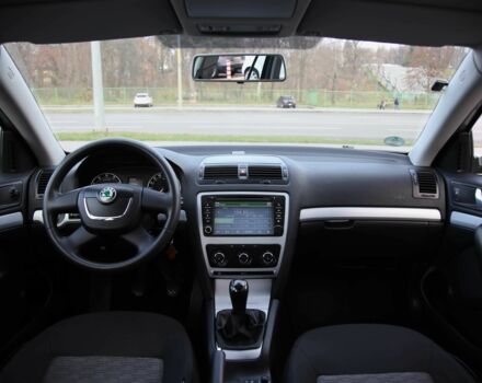 Серый Шкода Октавия, объемом двигателя 1.4 л и пробегом 205 тыс. км за 7900 $, фото 11 на Automoto.ua