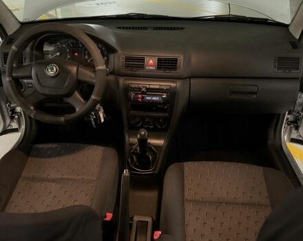 Серый Шкода Октавия, объемом двигателя 1.6 л и пробегом 235 тыс. км за 2900 $, фото 5 на Automoto.ua