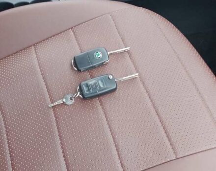 Серый Шкода Октавия, объемом двигателя 1.39 л и пробегом 243 тыс. км за 6400 $, фото 15 на Automoto.ua