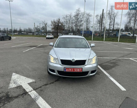Серый Шкода Октавия, объемом двигателя 1.6 л и пробегом 168 тыс. км за 7250 $, фото 2 на Automoto.ua