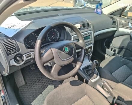 Серый Шкода Октавия, объемом двигателя 1.4 л и пробегом 224 тыс. км за 7890 $, фото 20 на Automoto.ua