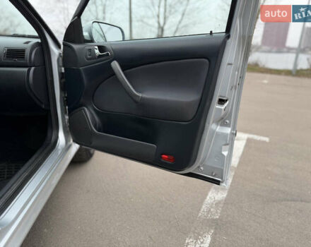 Серый Шкода Октавия, объемом двигателя 1.6 л и пробегом 205 тыс. км за 4750 $, фото 19 на Automoto.ua