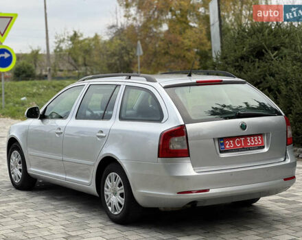 Шкода Октавия 2009 в Староконстантинов на Automoto.ua Серый Шкода Октавия, объемом двигателя 1.6 л и пробегом 212 тыс. км за 7600 $, фото 8 на Automoto.ua
