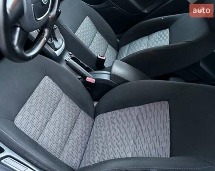 Серый Шкода Октавия, объемом двигателя 1.6 л и пробегом 203 тыс. км за 8099 $, фото 96 на Automoto.ua