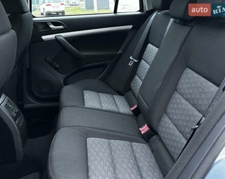 Серый Шкода Октавия, объемом двигателя 1.6 л и пробегом 203 тыс. км за 8099 $, фото 101 на Automoto.ua
