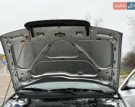 Серый Шкода Октавия, объемом двигателя 1.6 л и пробегом 205 тыс. км за 4750 $, фото 35 на Automoto.ua