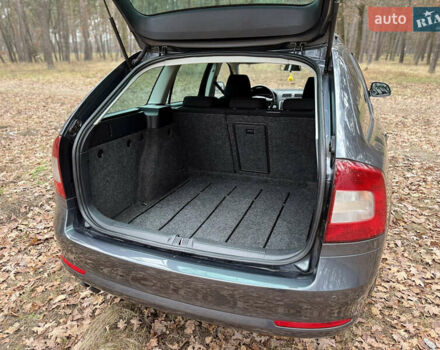 Серый Шкода Октавия, объемом двигателя 1.8 л и пробегом 220 тыс. км за 8200 $, фото 28 на Automoto.ua