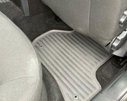 Серый Шкода Октавия, объемом двигателя 1.6 л и пробегом 176 тыс. км за 8999 $, фото 72 на Automoto.ua