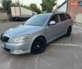 Серый Шкода Октавия, объемом двигателя 1.6 л и пробегом 302 тыс. км за 7500 $, фото 1 на Automoto.ua
