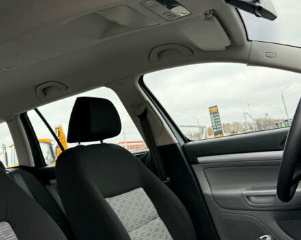 Серый Шкода Октавия, объемом двигателя 1.6 л и пробегом 176 тыс. км за 8999 $, фото 86 на Automoto.ua