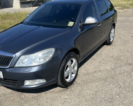 Сірий Шкода Октавія, об'ємом двигуна 1.6 л та пробігом 320 тис. км за 5999 $, фото 5 на Automoto.ua