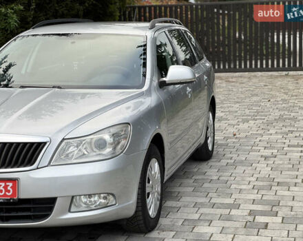 Шкода Октавия 2009 в Староконстантинов на Automoto.ua Серый Шкода Октавия, объемом двигателя 1.6 л и пробегом 212 тыс. км за 7600 $, фото 2 на Automoto.ua