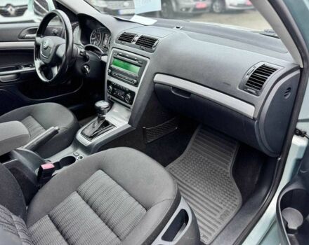 Серый Шкода Октавия, объемом двигателя 1.4 л и пробегом 229 тыс. км за 8000 $, фото 15 на Automoto.ua