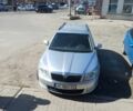 Серый Шкода Октавия, объемом двигателя 1.8 л и пробегом 210 тыс. км за 300600 $, фото 1 на Automoto.ua