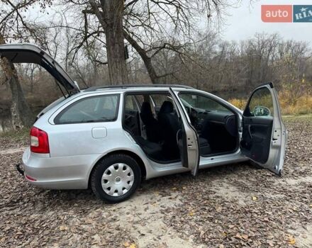 Серый Шкода Октавия, объемом двигателя 1.6 л и пробегом 182 тыс. км за 7700 $, фото 82 на Automoto.ua