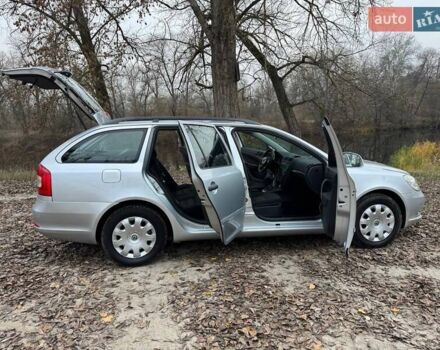 Серый Шкода Октавия, объемом двигателя 1.6 л и пробегом 182 тыс. км за 7700 $, фото 79 на Automoto.ua
