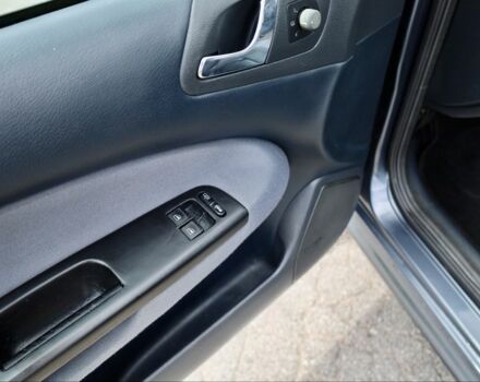 Серый Шкода Октавия, объемом двигателя 1.6 л и пробегом 199 тыс. км за 6400 $, фото 12 на Automoto.ua