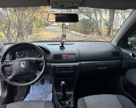 Серый Шкода Октавия, объемом двигателя 1.6 л и пробегом 199 тыс. км за 6800 $, фото 2 на Automoto.ua