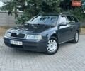 Серый Шкода Октавия, объемом двигателя 1.6 л и пробегом 218 тыс. км за 5800 $, фото 1 на Automoto.ua