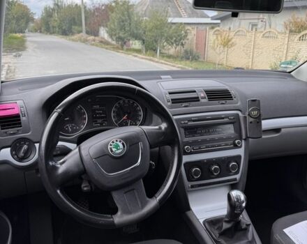 Серый Шкода Октавия, объемом двигателя 1.6 л и пробегом 324 тыс. км за 6700 $, фото 9 на Automoto.ua