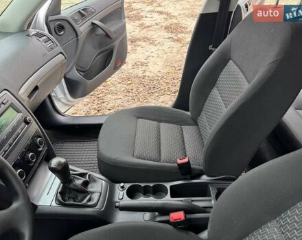 Серый Шкода Октавия, объемом двигателя 1.6 л и пробегом 182 тыс. км за 7700 $, фото 49 на Automoto.ua