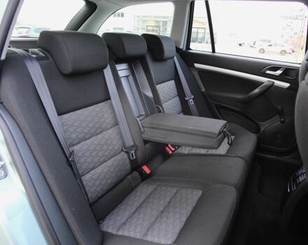 Серый Шкода Октавия, объемом двигателя 1.4 л и пробегом 205 тыс. км за 7900 $, фото 8 на Automoto.ua