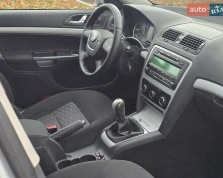 Сірий Шкода Октавія, об'ємом двигуна 0 л та пробігом 180 тис. км за 6700 $, фото 25 на Automoto.ua