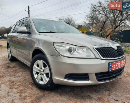 Серый Шкода Октавия, объемом двигателя 1.6 л и пробегом 250 тыс. км за 7550 $, фото 3 на Automoto.ua
