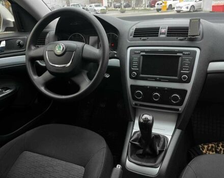 Серый Шкода Октавия, объемом двигателя 1.6 л и пробегом 188 тыс. км за 6900 $, фото 14 на Automoto.ua