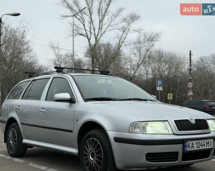 Серый Шкода Октавия, объемом двигателя 1.6 л и пробегом 205 тыс. км за 4750 $, фото 2 на Automoto.ua