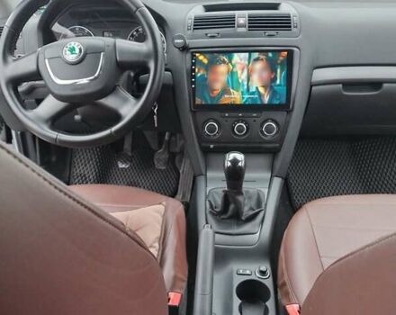 Серый Шкода Октавия, объемом двигателя 1.39 л и пробегом 243 тыс. км за 6400 $, фото 12 на Automoto.ua