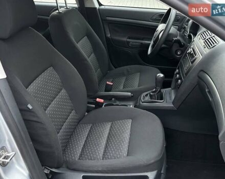 Серый Шкода Октавия, объемом двигателя 1.6 л и пробегом 237 тыс. км за 7950 $, фото 93 на Automoto.ua