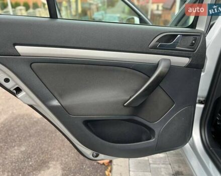 Серый Шкода Октавия, объемом двигателя 1.4 л и пробегом 193 тыс. км за 7599 $, фото 54 на Automoto.ua