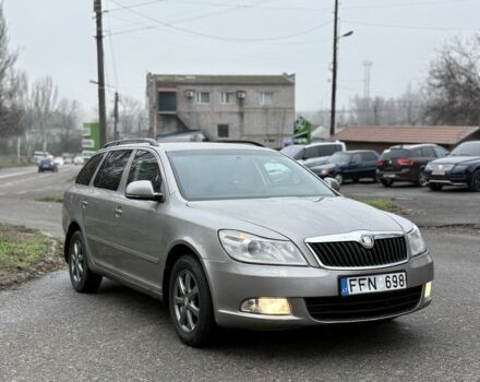 Сірий Шкода Октавія, об'ємом двигуна 0 л та пробігом 300 тис. км за 3650 $, фото 1 на Automoto.ua