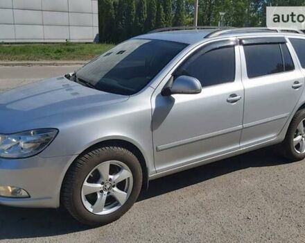 Сірий Шкода Октавія, об'ємом двигуна 1.8 л та пробігом 152 тис. км за 7800 $, фото 1 на Automoto.ua