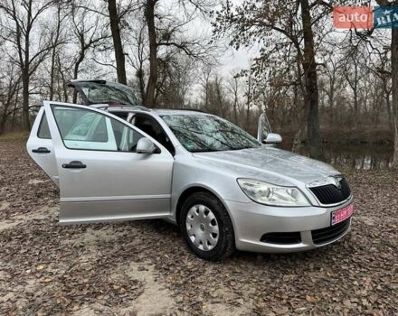 Серый Шкода Октавия, объемом двигателя 1.6 л и пробегом 182 тыс. км за 7700 $, фото 77 на Automoto.ua