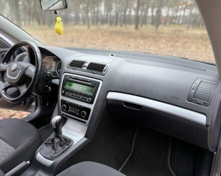 Сірий Шкода Октавія, об'ємом двигуна 1.8 л та пробігом 220 тис. км за 8200 $, фото 17 на Automoto.ua