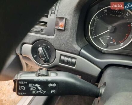 Серый Шкода Октавия, объемом двигателя 1.6 л и пробегом 250 тыс. км за 7550 $, фото 30 на Automoto.ua