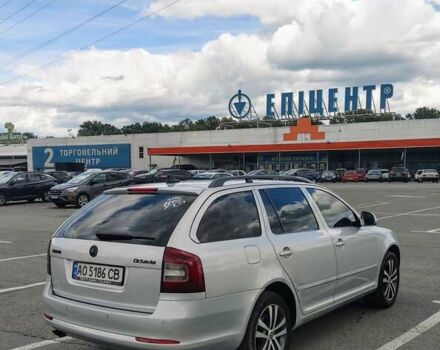 Сірий Шкода Октавія, об'ємом двигуна 2 л та пробігом 370 тис. км за 7300 $, фото 7 на Automoto.ua