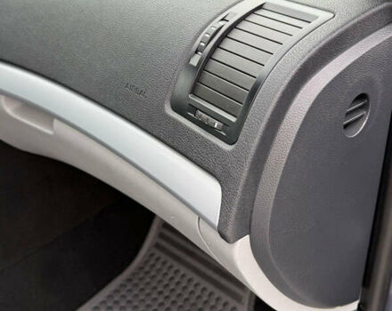 Серый Шкода Октавия, объемом двигателя 1.6 л и пробегом 176 тыс. км за 8999 $, фото 82 на Automoto.ua