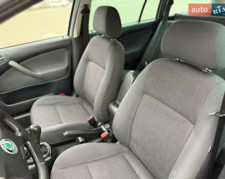 Серый Шкода Октавия, объемом двигателя 1.6 л и пробегом 205 тыс. км за 4750 $, фото 31 на Automoto.ua