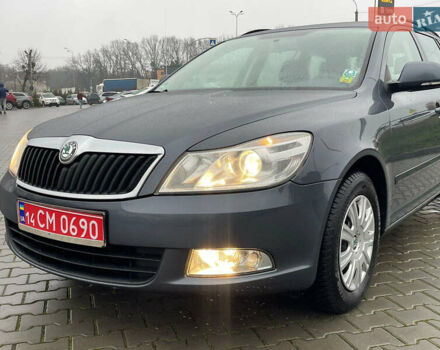 Серый Шкода Октавия, объемом двигателя 1.6 л и пробегом 181 тыс. км за 8999 $, фото 135 на Automoto.ua