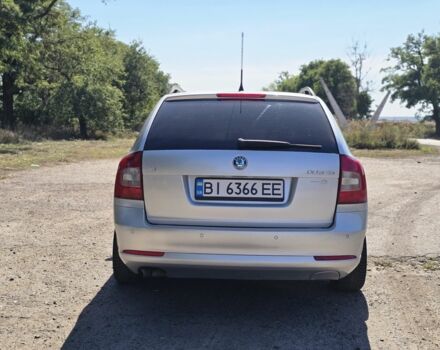 Серый Шкода Октавия, объемом двигателя 2 л и пробегом 240 тыс. км за 8600 $, фото 4 на Automoto.ua