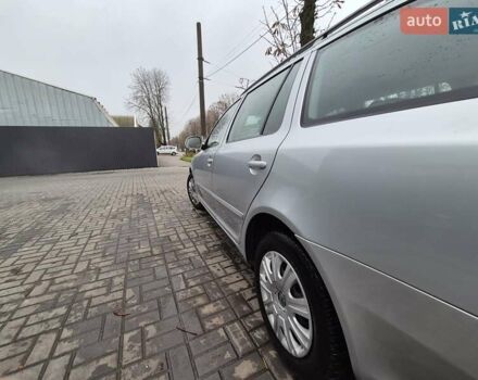 Сірий Шкода Октавія, об'ємом двигуна 1.6 л та пробігом 241 тис. км за 7599 $, фото 4 на Automoto.ua