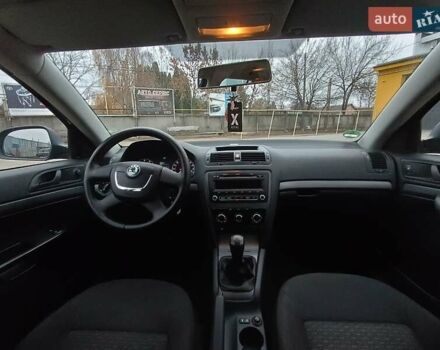 Серый Шкода Октавия, объемом двигателя 1.6 л и пробегом 199 тыс. км за 6900 $, фото 11 на Automoto.ua