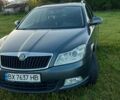 Серый Шкода Октавия, объемом двигателя 1.6 л и пробегом 343 тыс. км за 7000 $, фото 1 на Automoto.ua