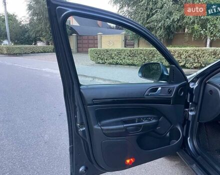 Серый Шкода Октавия, объемом двигателя 1.8 л и пробегом 262 тыс. км за 8800 $, фото 1 на Automoto.ua