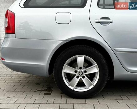 Серый Шкода Октавия, объемом двигателя 1.6 л и пробегом 203 тыс. км за 8099 $, фото 30 на Automoto.ua