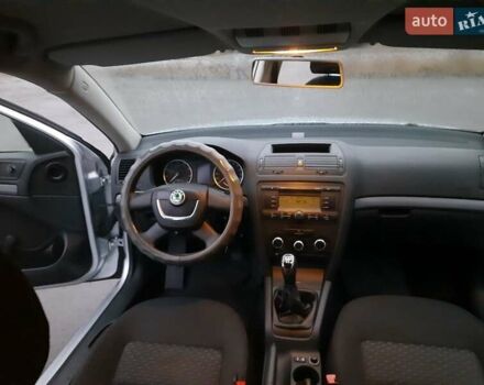 Серый Шкода Октавия, объемом двигателя 1.39 л и пробегом 184 тыс. км за 6550 $, фото 15 на Automoto.ua